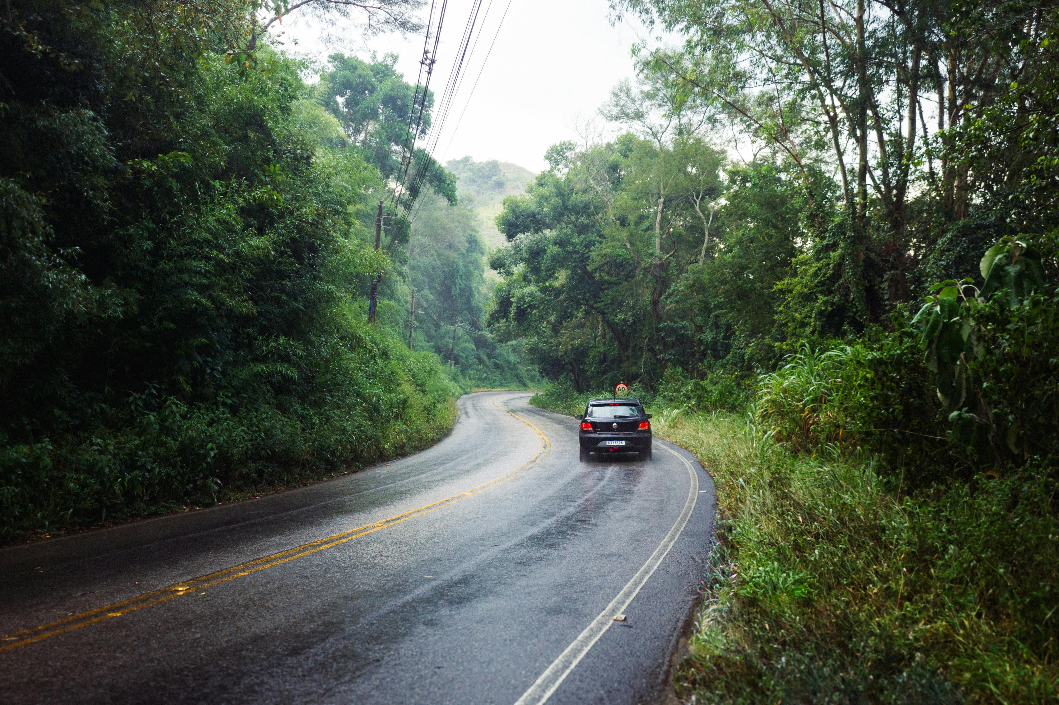 voiture qui roule